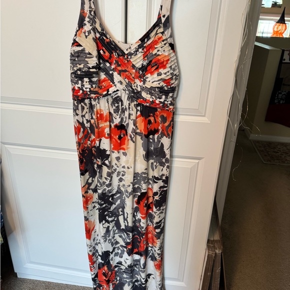 Robbie Bee Red, Black, and White Floral Maxi Dress - Picture 1 of 3